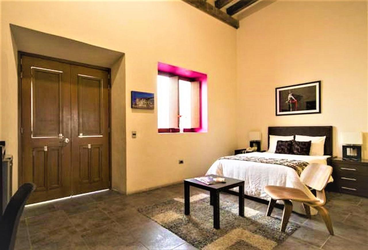 Monte Leon Hotel Boutique & Galeria Exterior photo